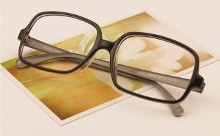 老花镜怎么选，网上买老花镜怎么选度数